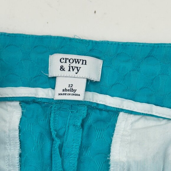 Crown & Ivy Womens Scalloped Hem Aqua Shorts Size 12 Shelby Cotton/Spandex - Picture 3 of 9